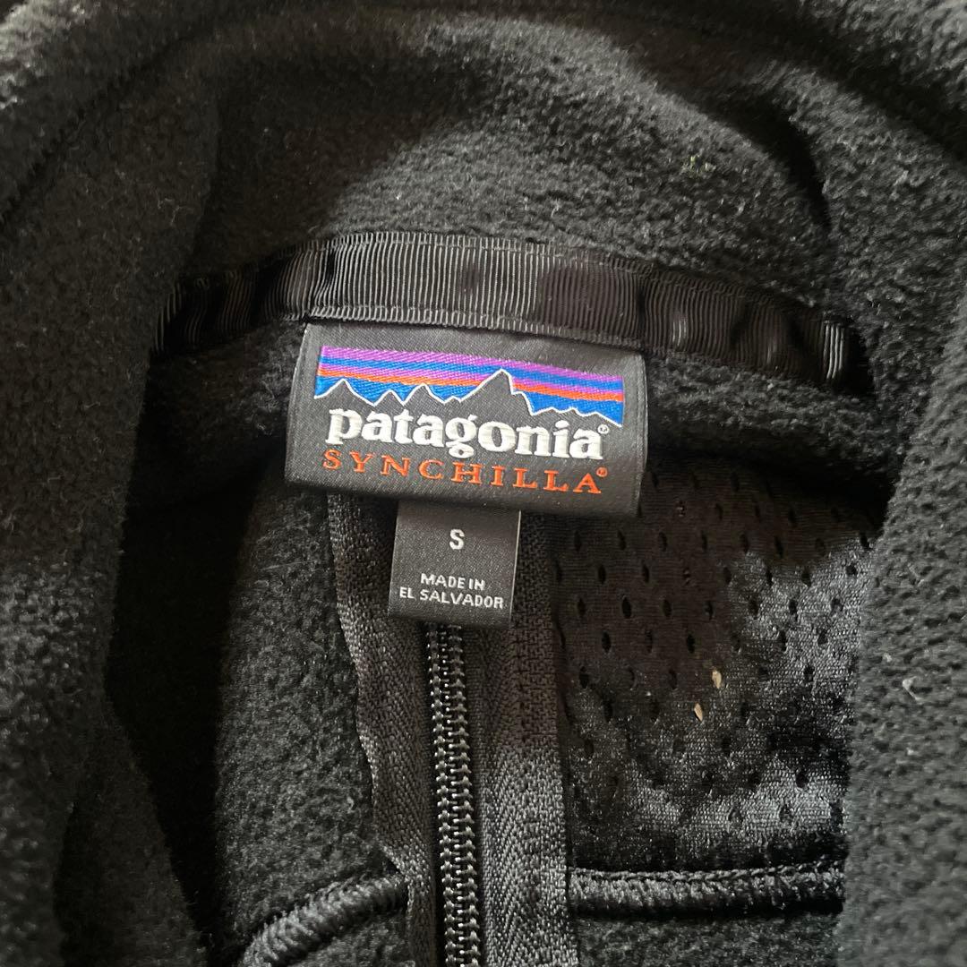 patagonia シンチラベスト　　　ブラックSサイズ