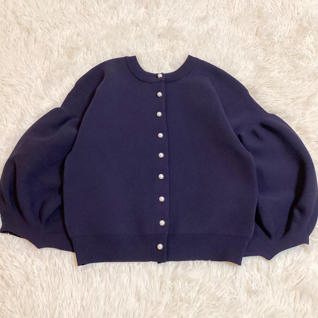 La boutique BonBon パールぽわんとスリーブニットカーディガン