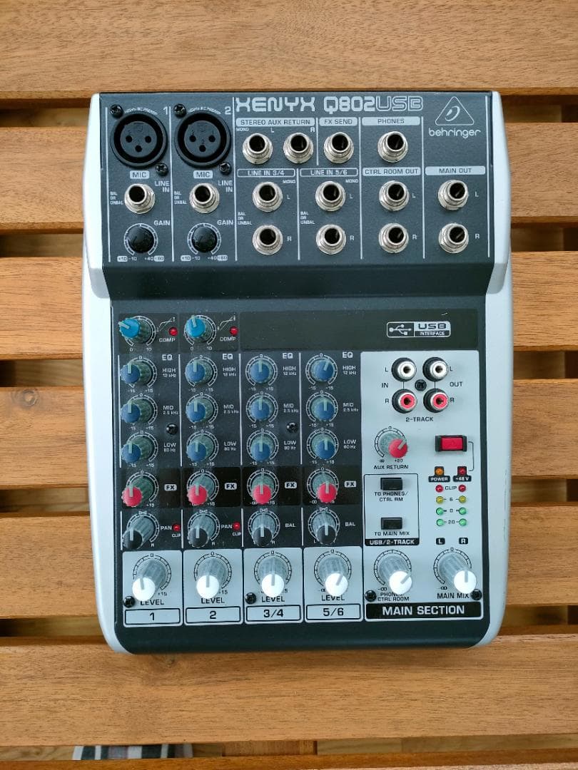 配信機器・PA機器・レコーディング機器 behringer XENYX Q802USB