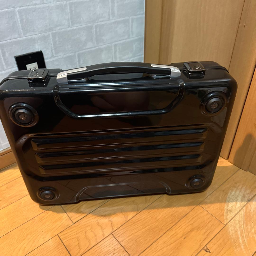 G-BRONCOアタッシュケース