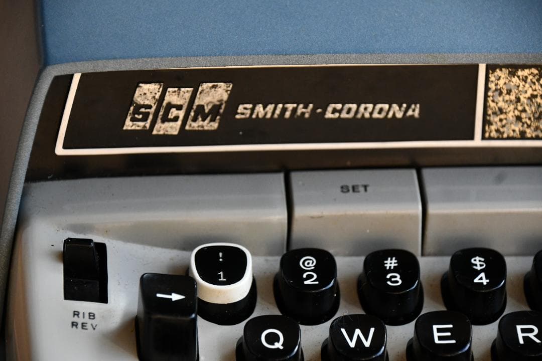 電動タイプライター SMITH・CORONA ELECTRA110