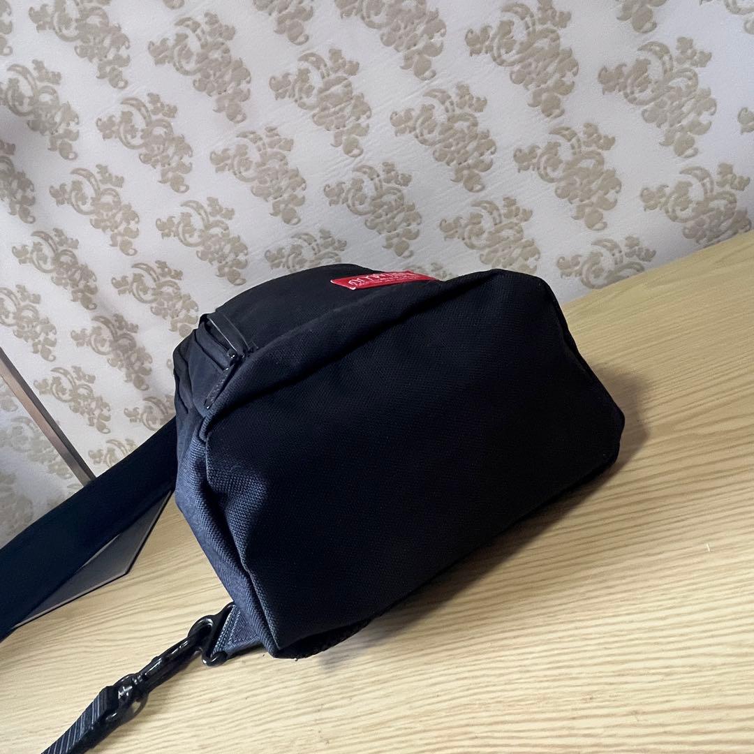 限定特価☆極美品☆Manhattan Portage ボディバッグ ブラック