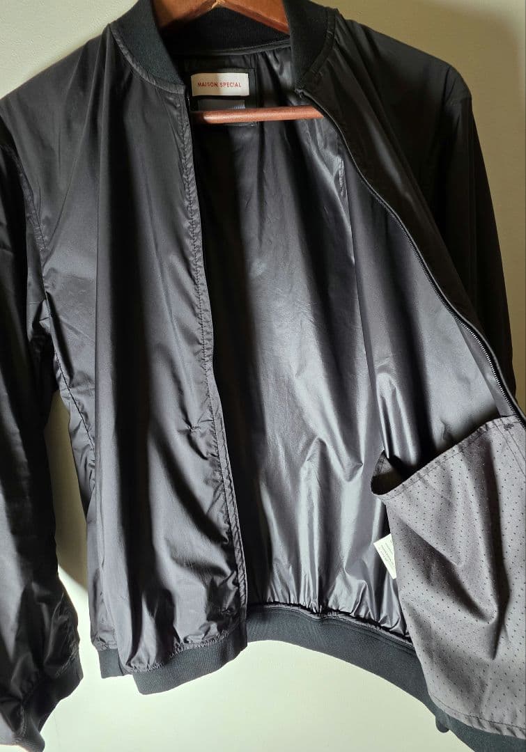 美品 メゾンスペシャル MA-1 タイプ ジャケット Sサイズ 黒