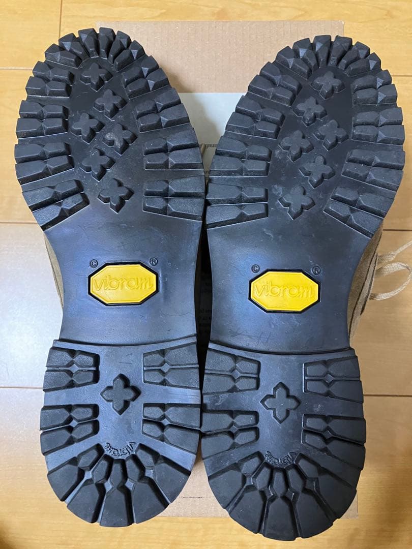 JALAN SRIWIJAYA × BEAMS LIGHTS 別注ボートシューズ