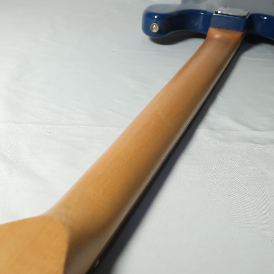 美品 Vintage エレキベース ケース付 ネイビー
