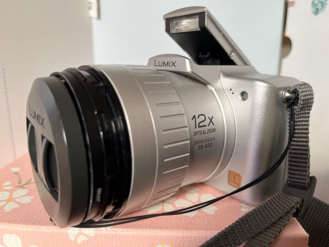 Panasonic DMC-FZ23 シルバー