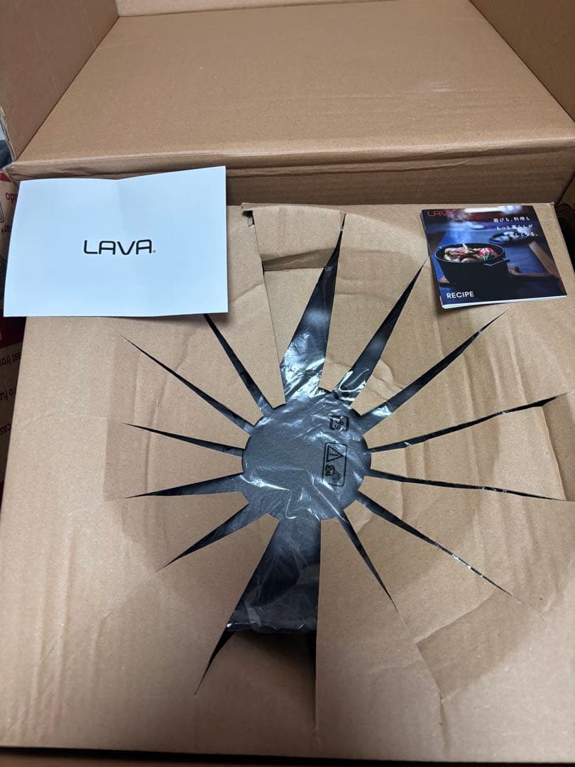 大幅値引き！LAVA 黒い鋳鉄製フライパン