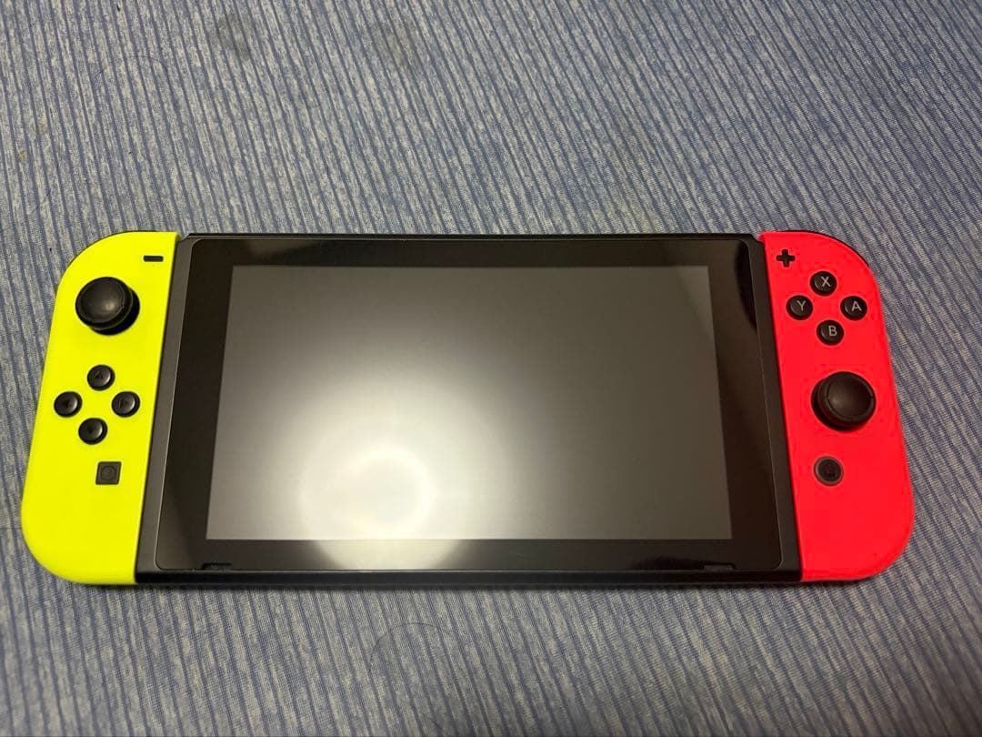 Nintendo Switch 本体 イエロー・レッド　箱あり　おまけケース付き