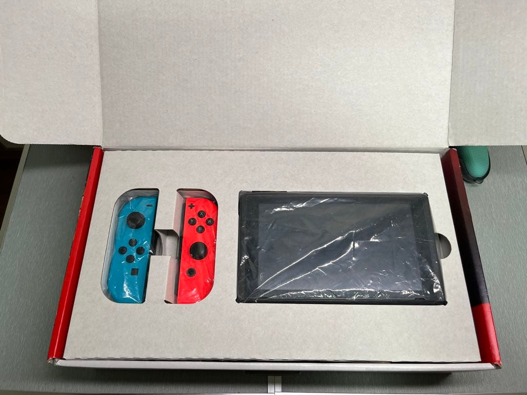 ニンテンドースイッチ　Switch本体　完備美品
