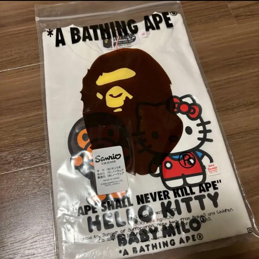 A BATHING APE × Hello Kitty Tシャツ S