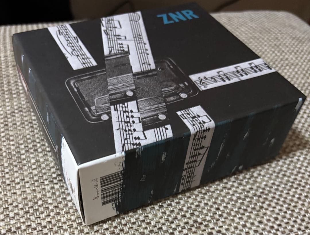 ZNR / アーカイブボックス