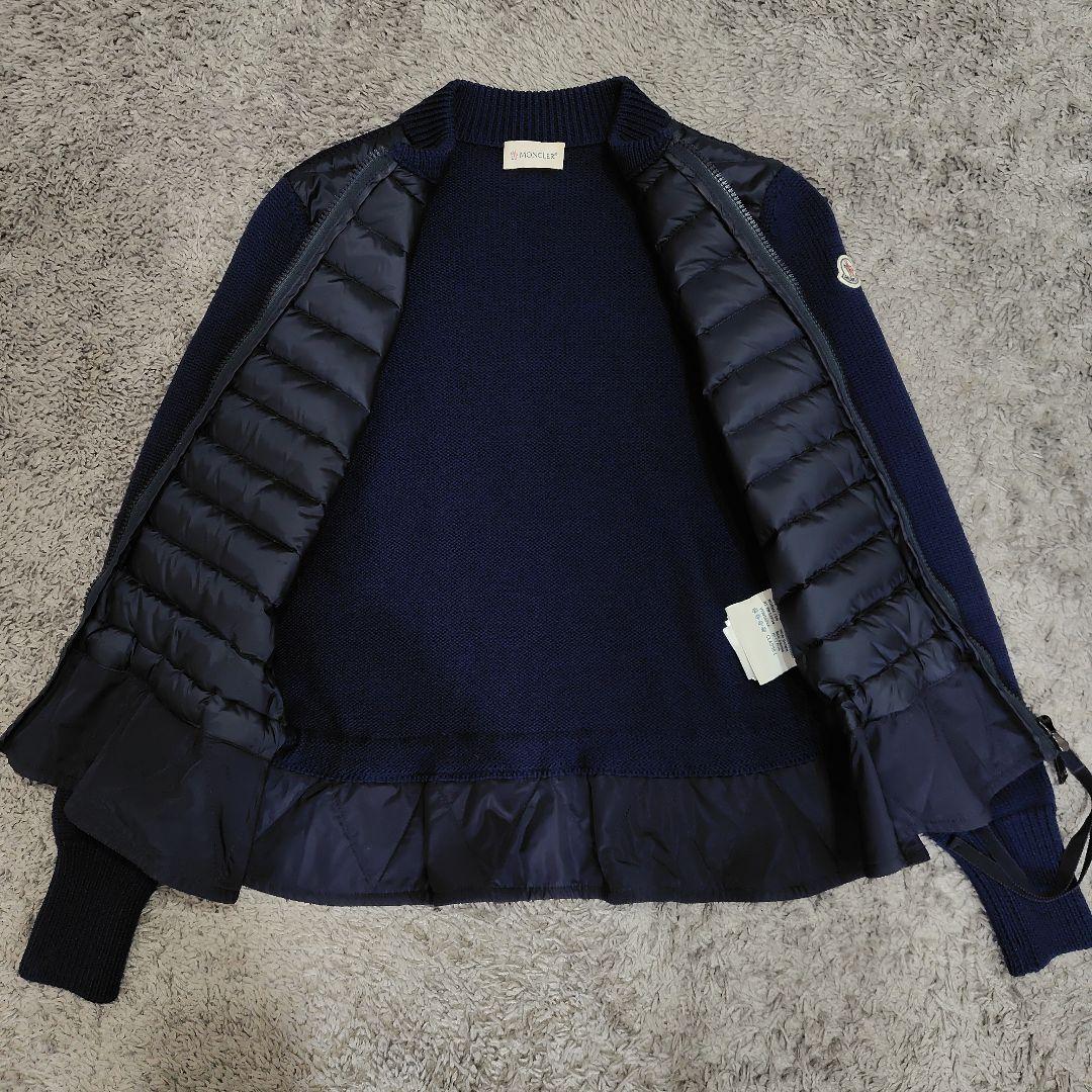 モンクレール Maglione ダウン×ニットカーディガン フリル ネイビー