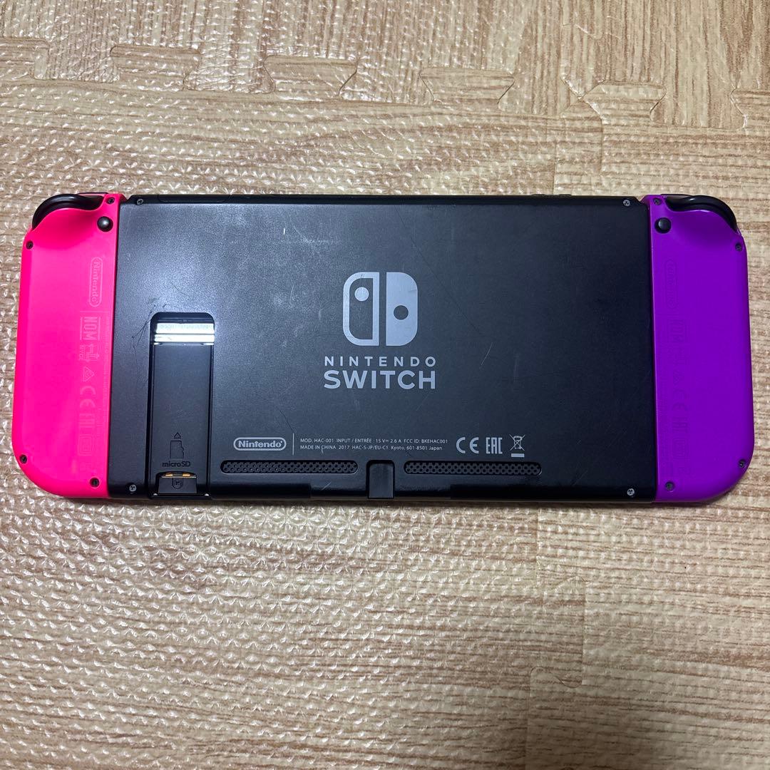 大人気　任天堂 Switch本体 とピンク、紫のJoy-Con のみ　used品