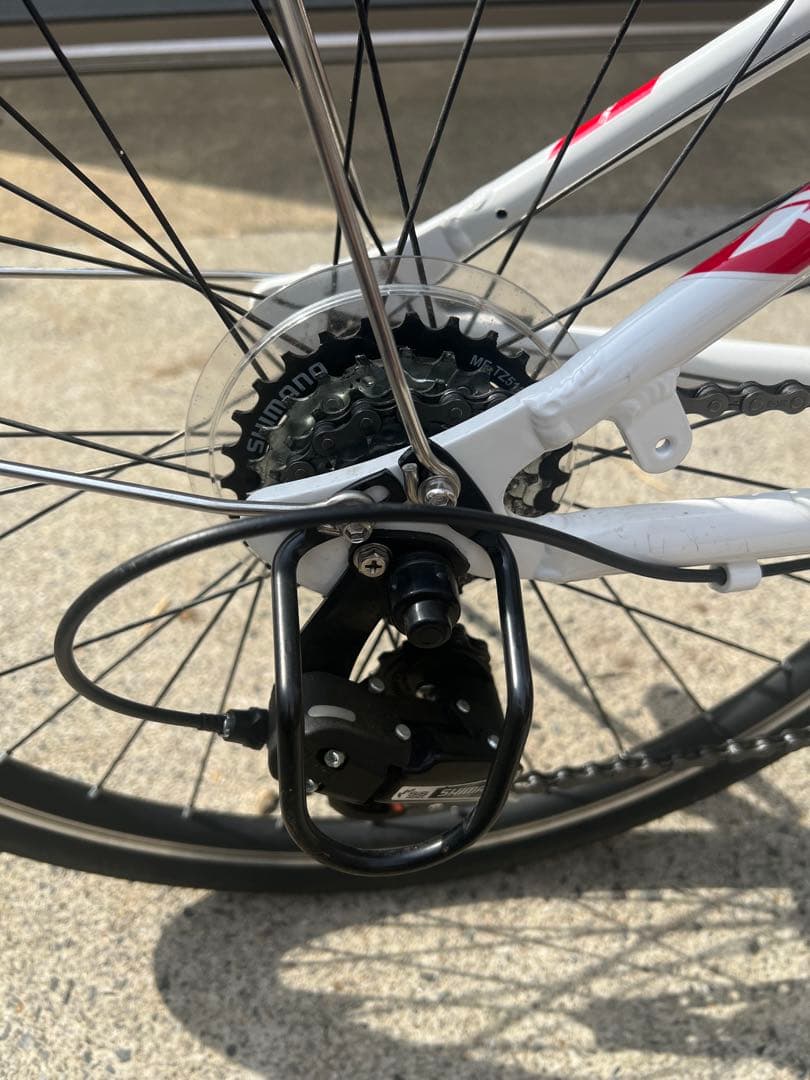 ドライド　R24インチ　子供用　自転車　変速　ホワイト　引き取り限定