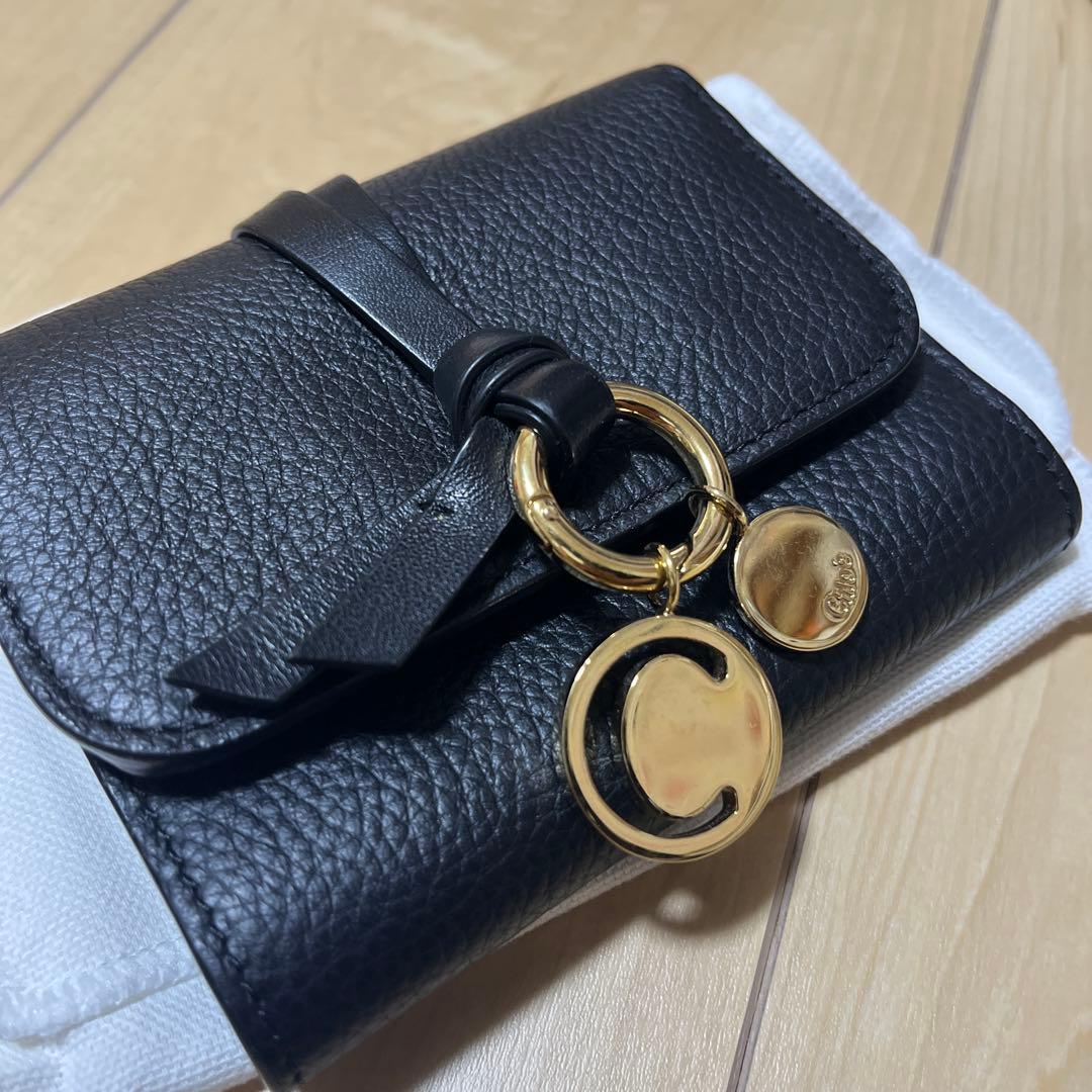 クロエ　折り財布