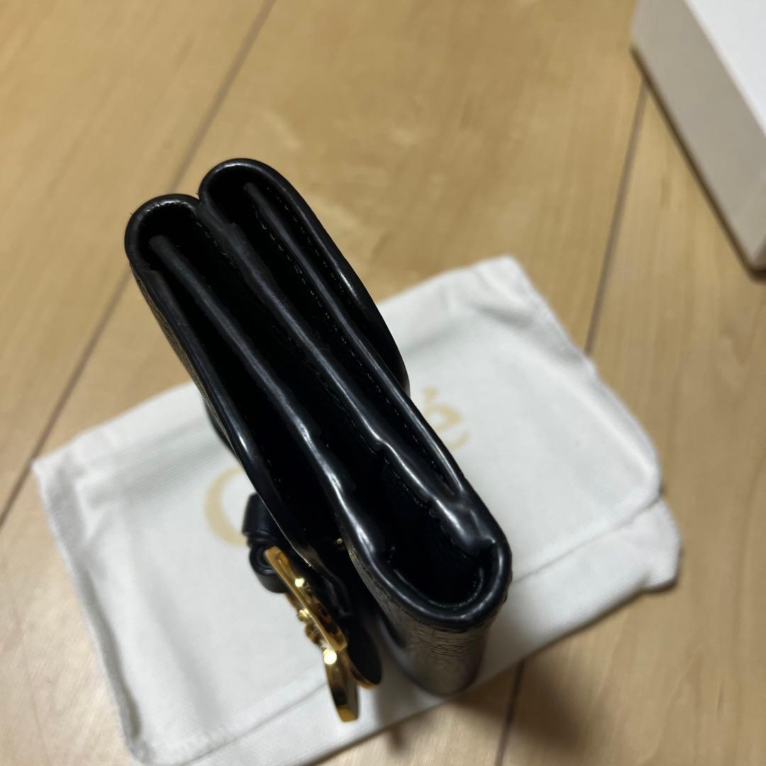 クロエ　折り財布