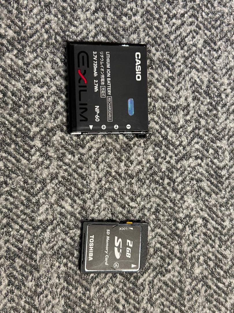 CASIO EX-Z90 コンパクトデジタルカメラ ピンク