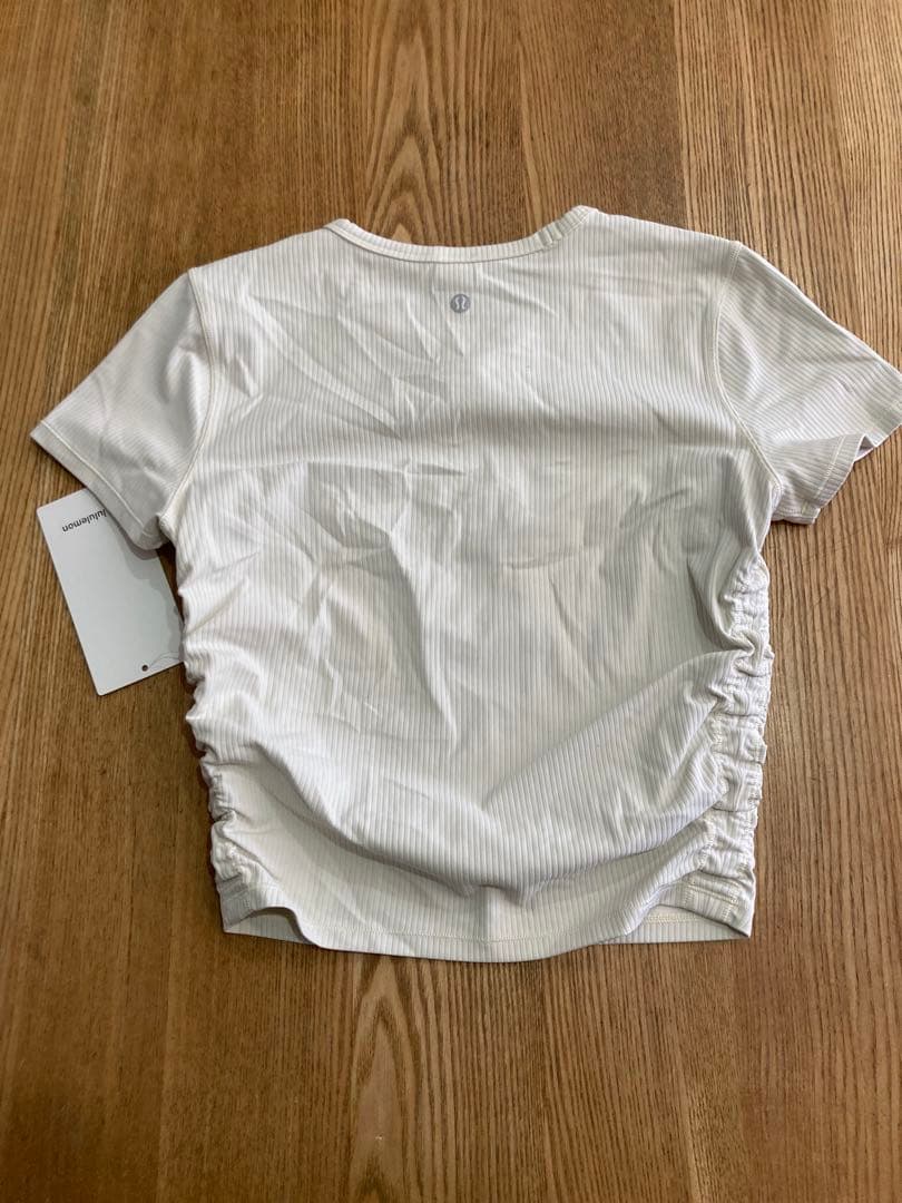 Maro 様 ルルレモン　Nulu Tシャツ 送料込み