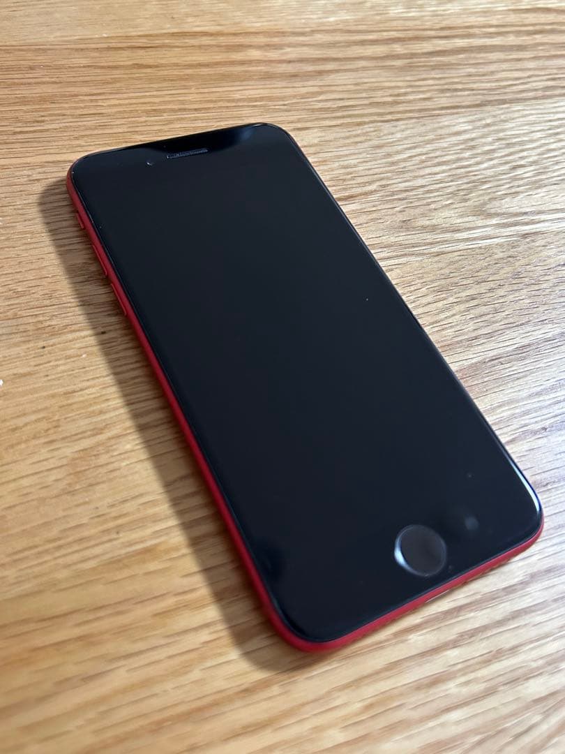 【ジャンク品】iPhone se 第2世代 64g レッド