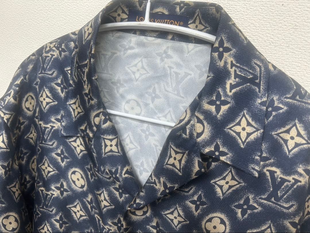 LOUIS VUITTON ルイヴィトン 23AW モノグラム　シルク　シャツ