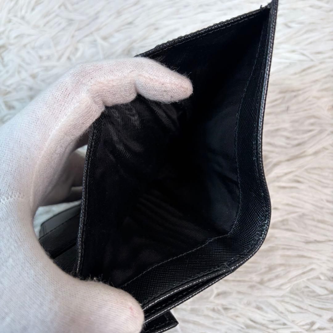 未使用品✨PRADA プラダ 二つ折り 財布 Wホック サフィアーノ ブラック