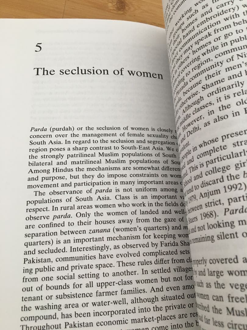 【美品】国連大学 Woman and Kinship ジェンダー