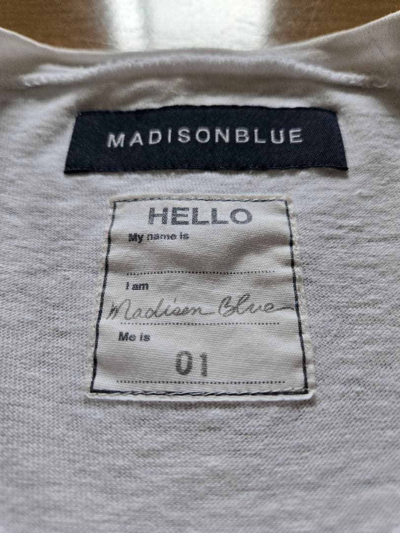 マディソンブルー ハロー Tシャツ