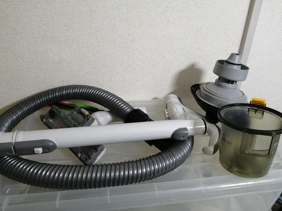 SHARP/サイクロン掃除機/EC-CT12 2022年製