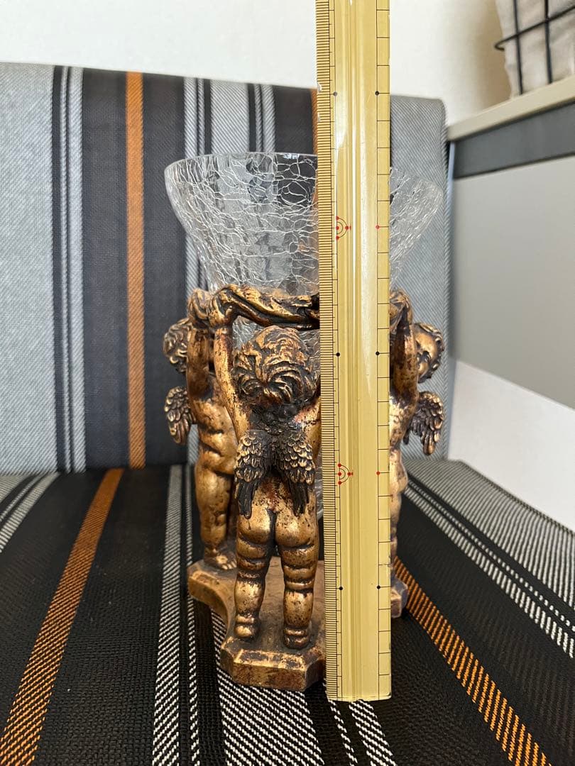 昭和・レトロ・天使の花瓶 金属製風とガラス製