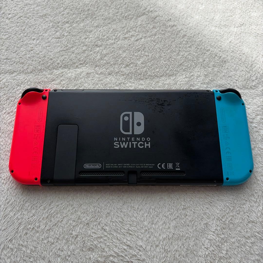 Nintendo Switch 本体(Joy-Con、充電ケーブル付)