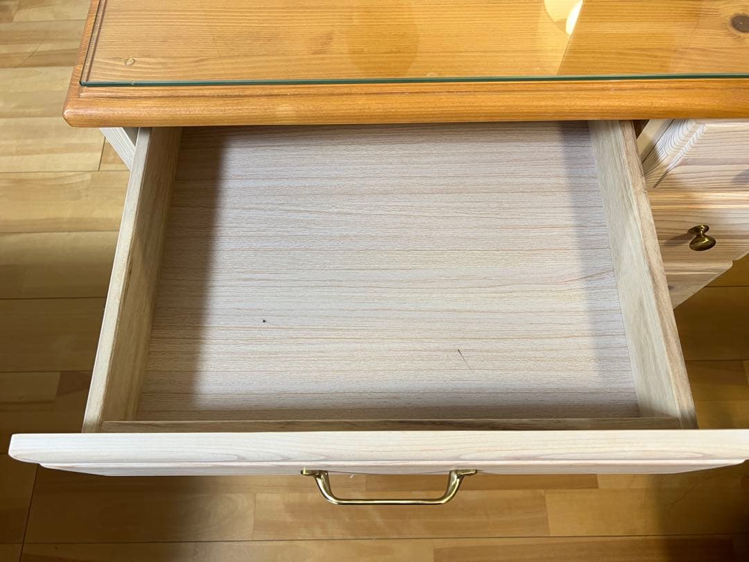 北欧風ナチュラル ドレッサー　イス、ミラー、収納、コンセント付き 化粧台70cm