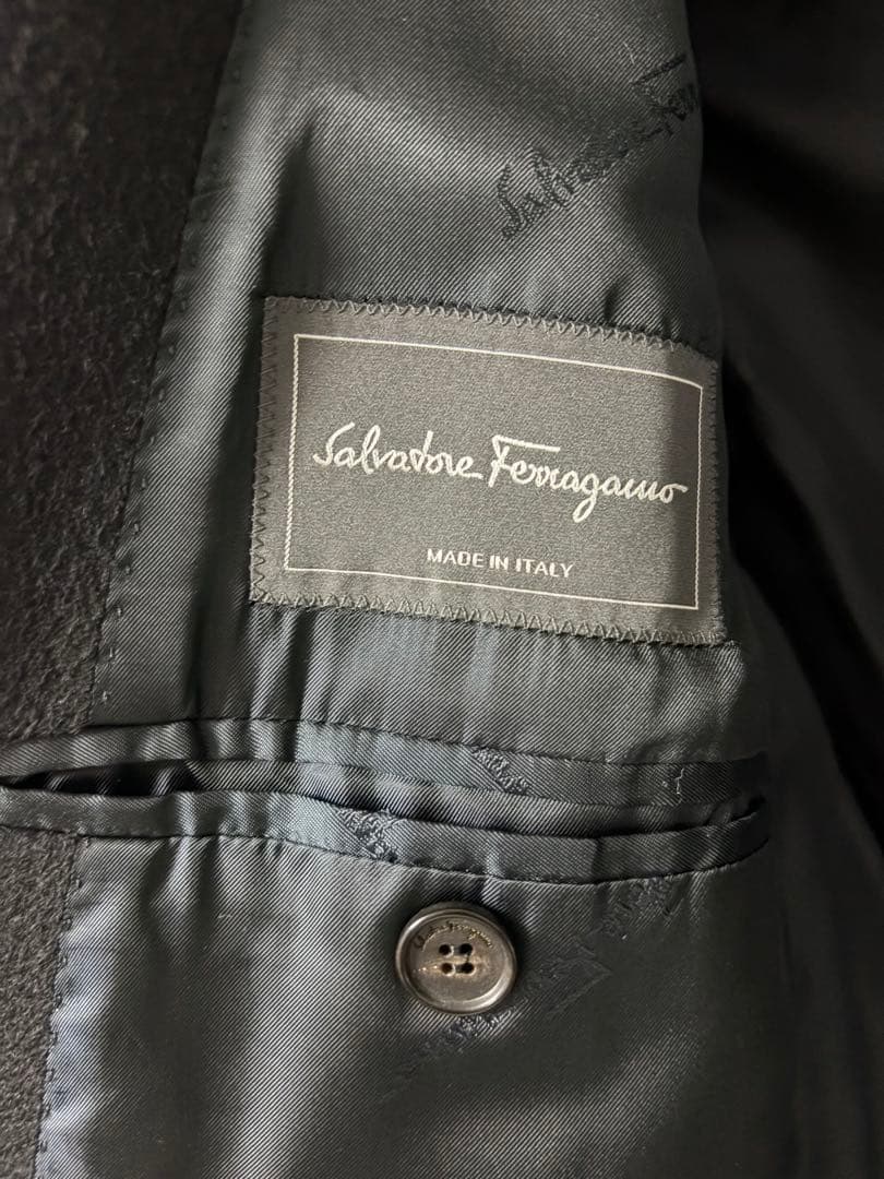 Salvatore Ferragamo コート ブラック イタリア製