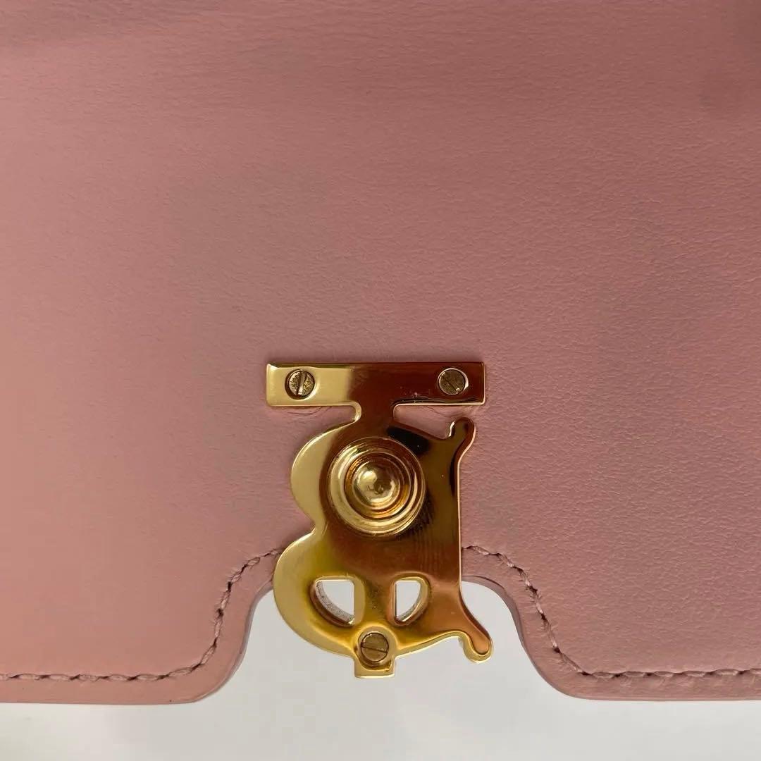 Burberry グレイニーレザー TBコンパクトウォレット