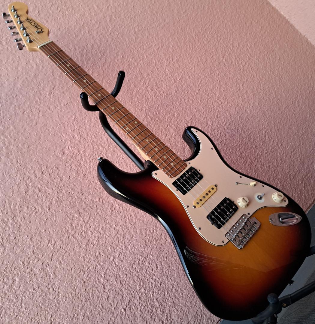 ■SCHECTER STRATOCASTER HSH ST 3TS シェクター