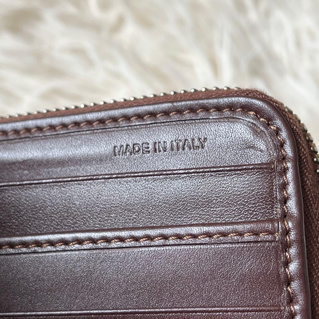 新品✨Burberry バーバリー　ノバチェック　二つ折り財布　ブラウン　レザー
