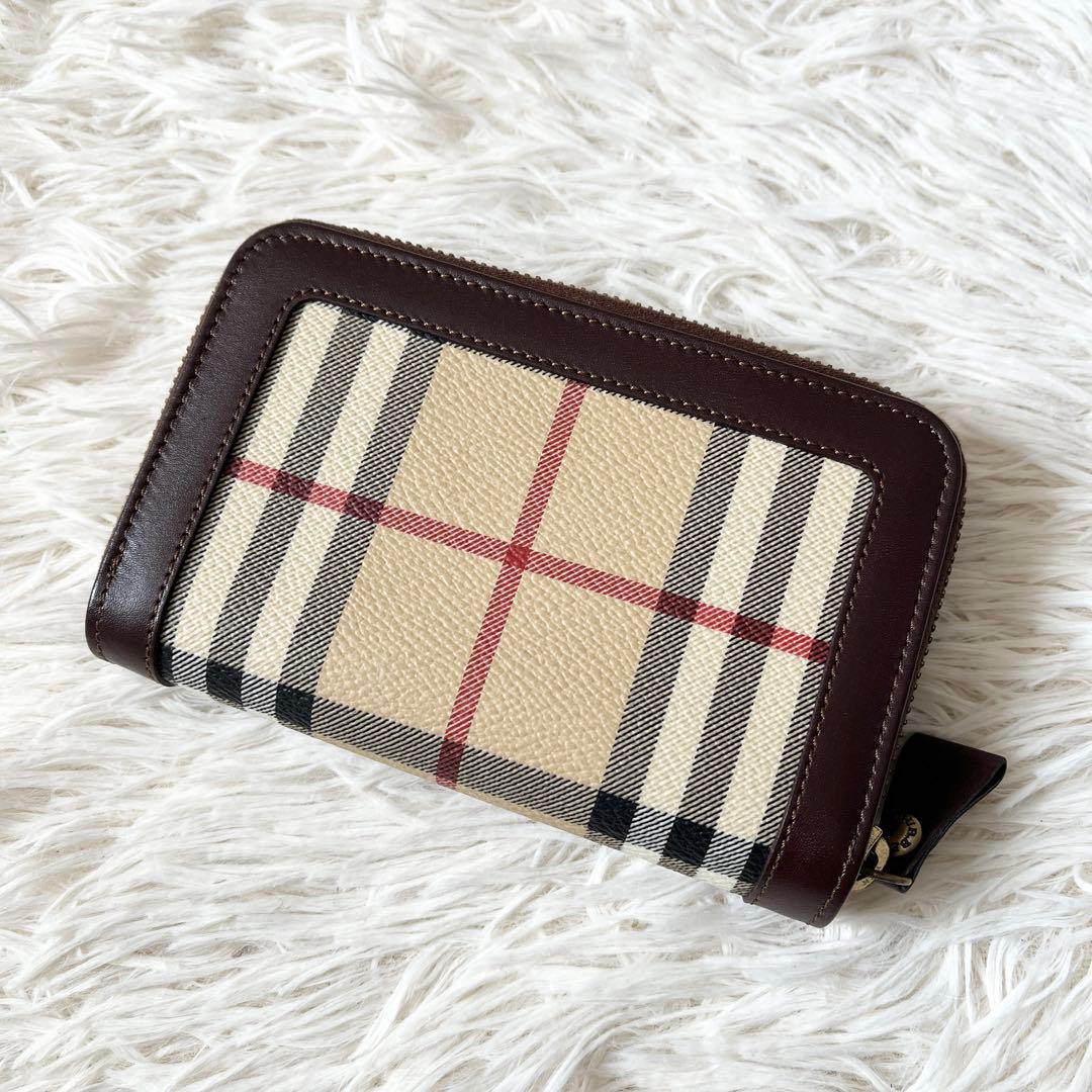 新品✨Burberry バーバリー　ノバチェック　二つ折り財布　ブラウン　レザー