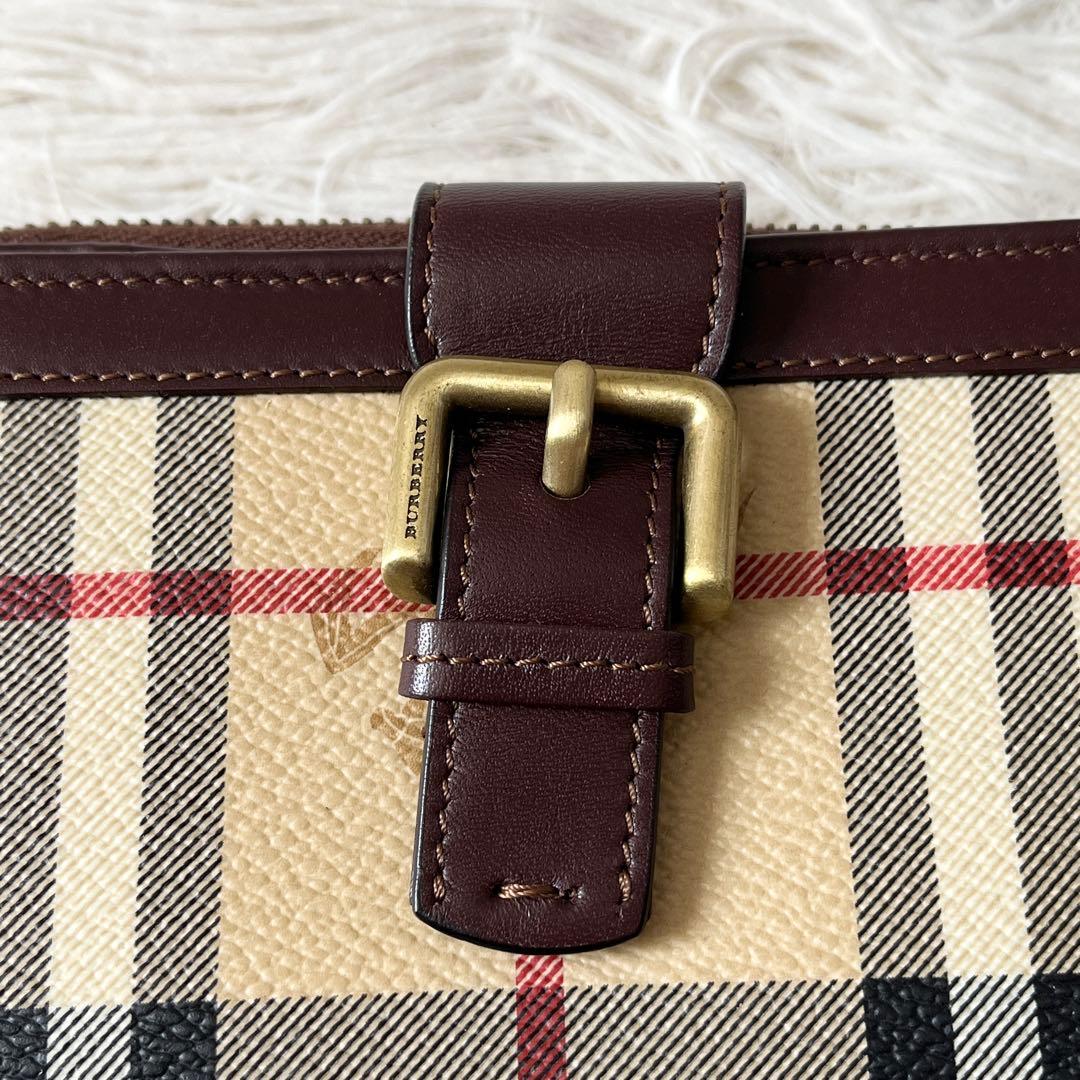 新品✨Burberry バーバリー　ノバチェック　二つ折り財布　ブラウン　レザー