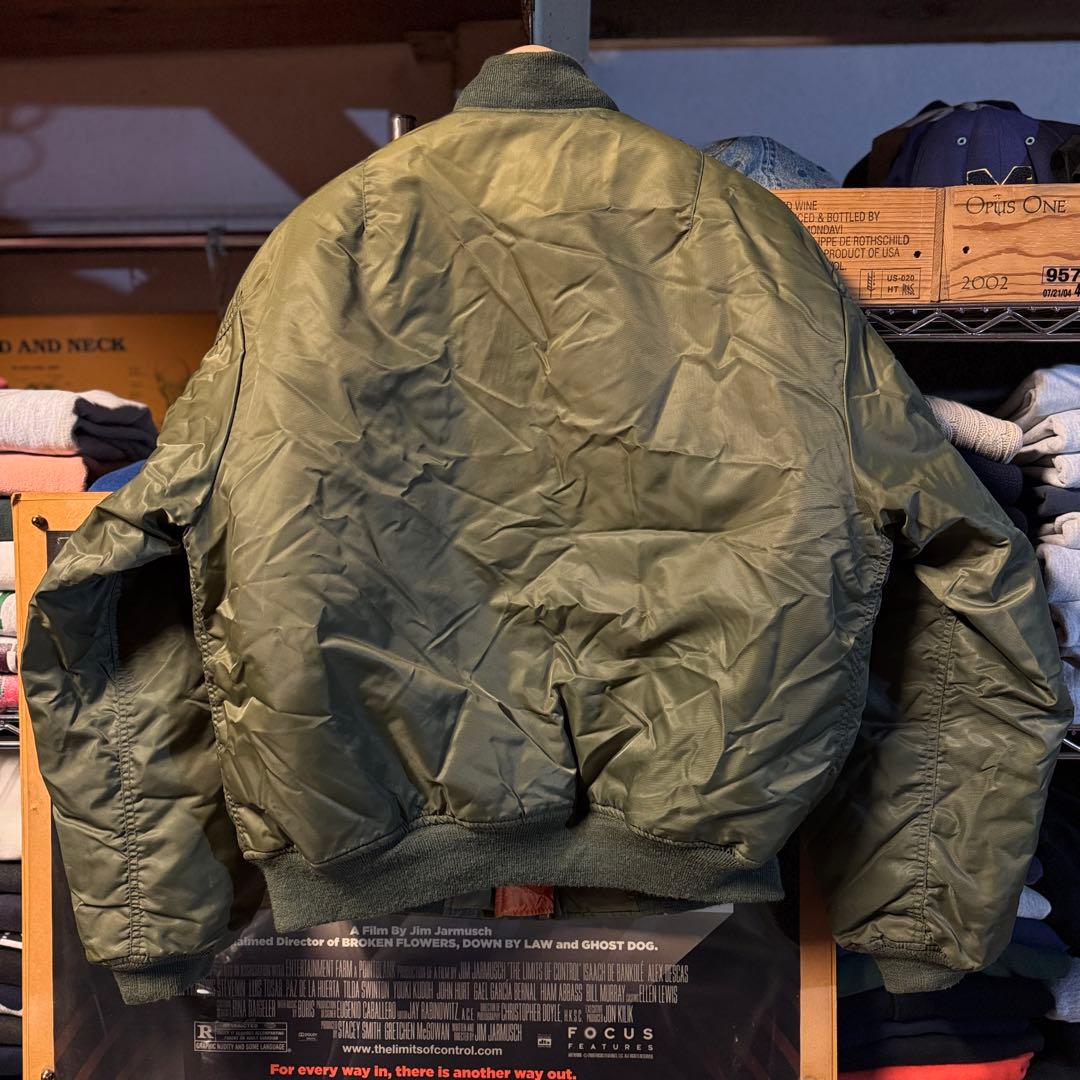 90s vintage MA-1 ボンバージャケット フェード 短丈 ワイド