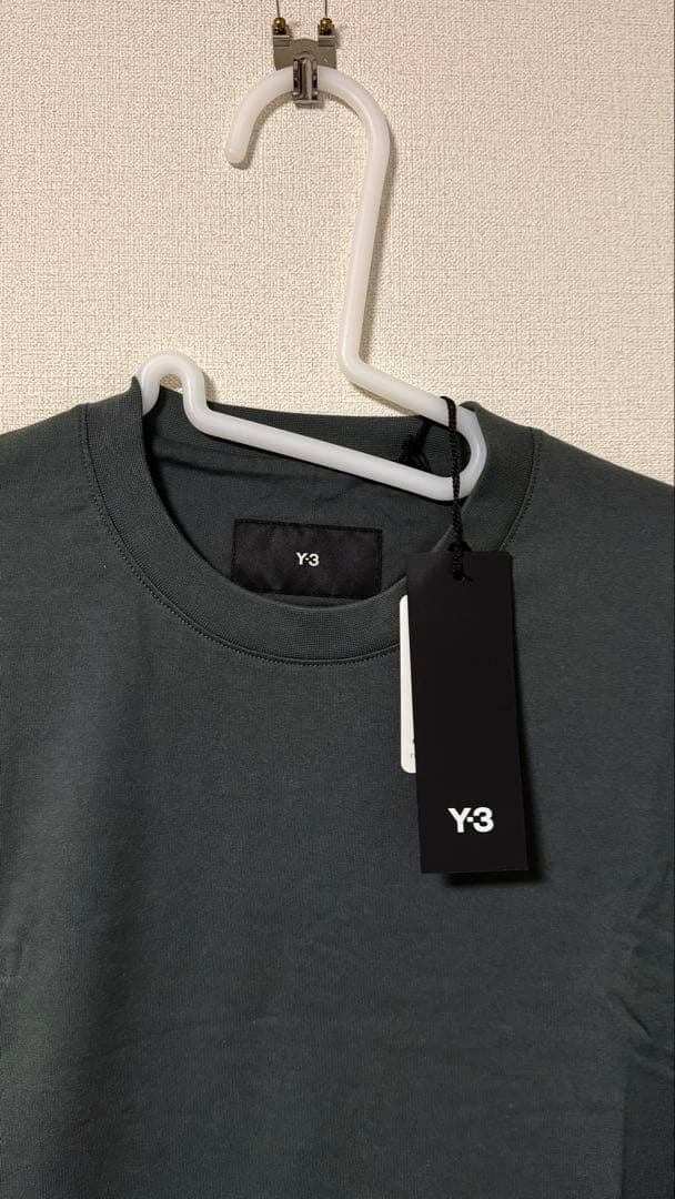 「未使用」Y-3 ロングスリーブ Tシャツ (Lサイズ相当)