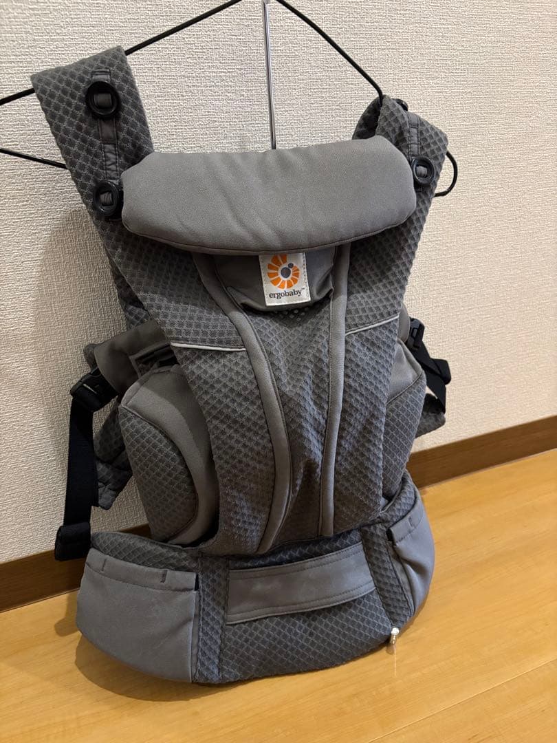 【美品】エルゴベビー　オムニ ブリーズ　グラファイトグレー