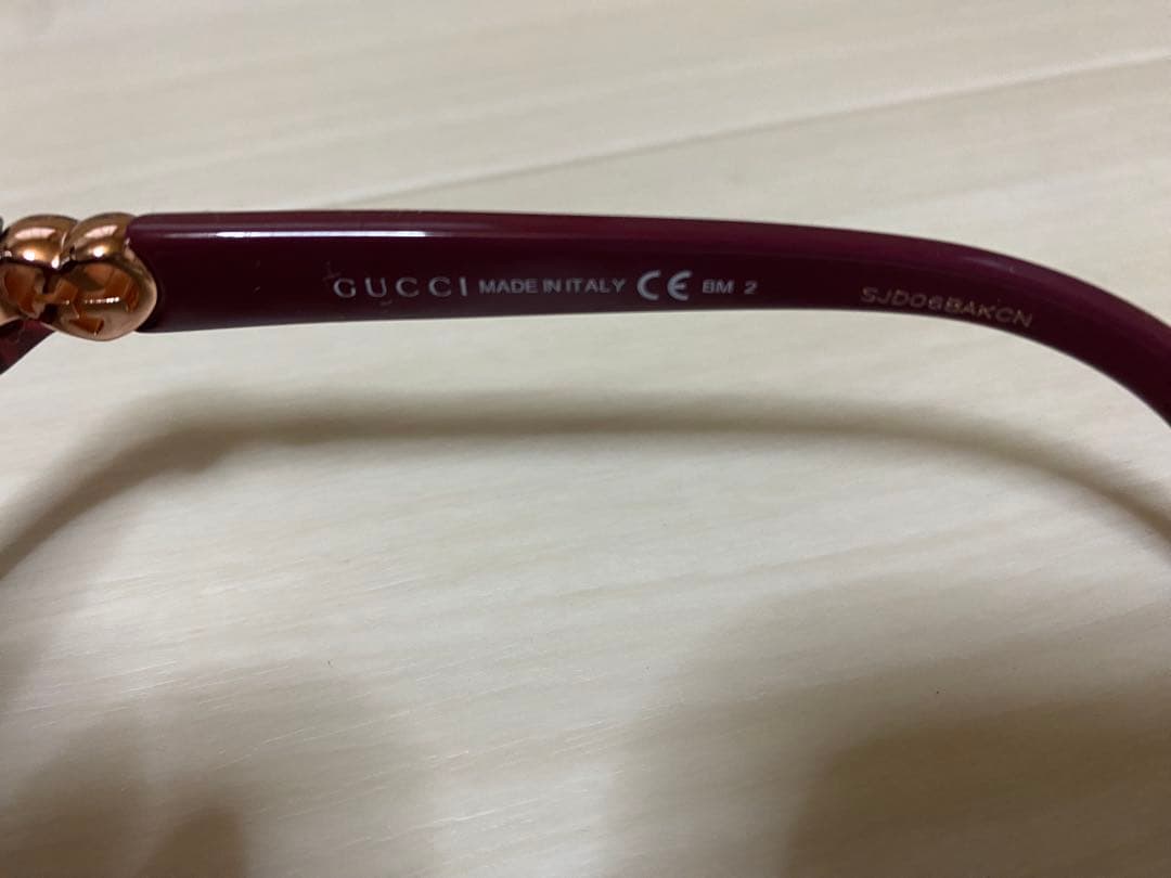 GUCCI サングラス　ハートボルドーグラデーション