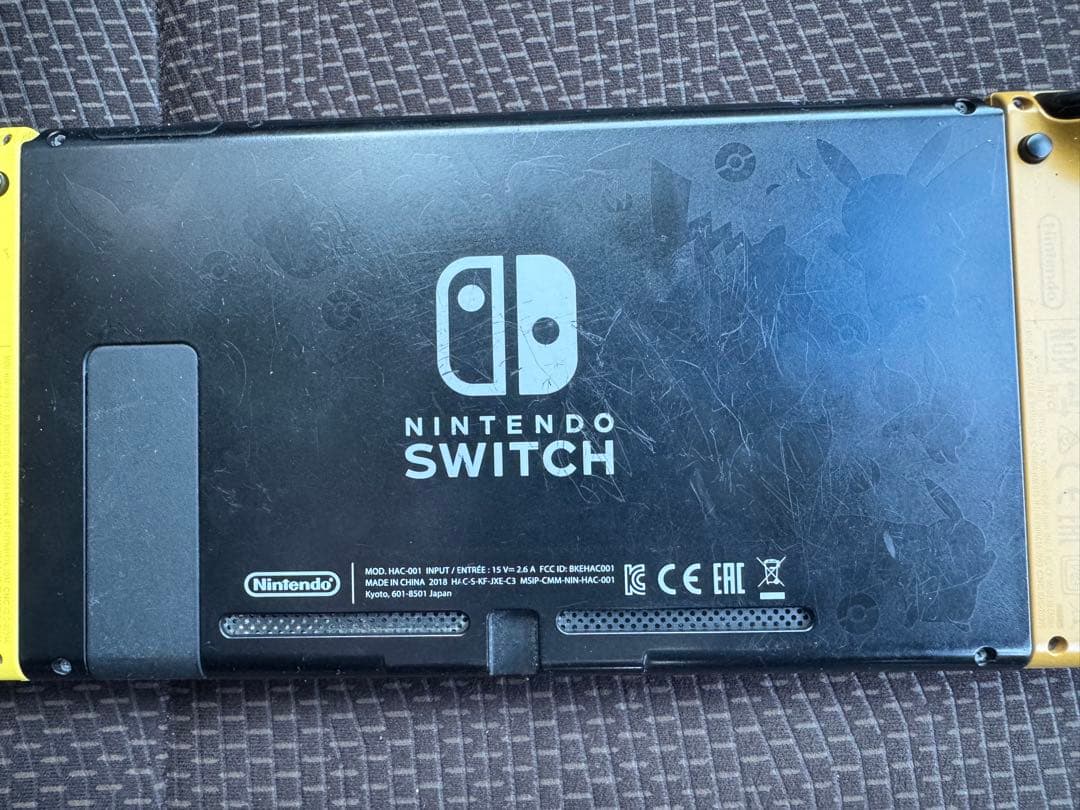 ニンテンドーswitch本体レッツゴーイーブイセット