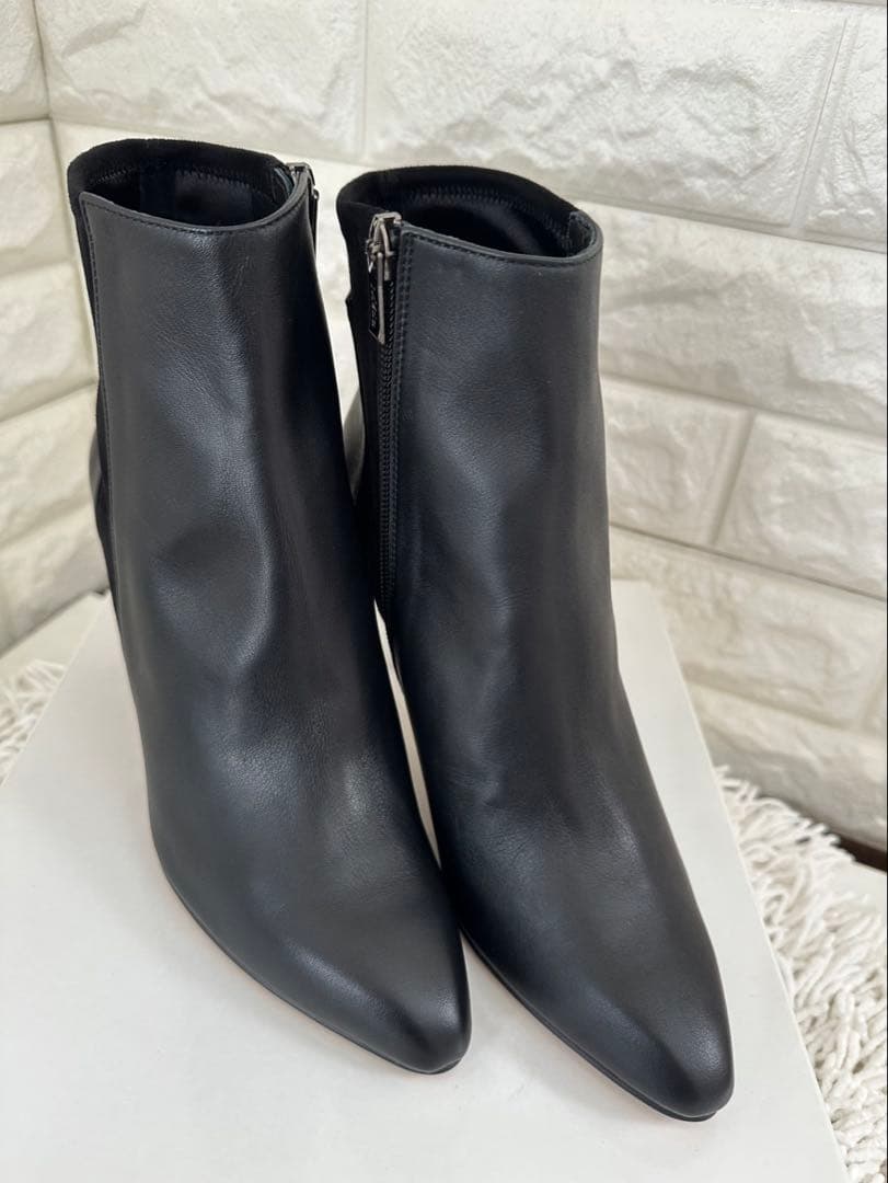 《新品》MODE ETJACOMO MÉDAブラックレザーショートブーツ24cm
