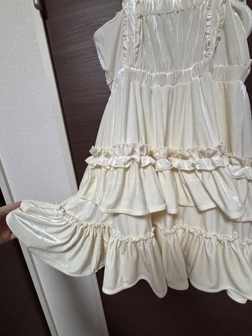 得値下げ〇新品♡【merry jenny】大人気！ベロアワンピース アイボリー