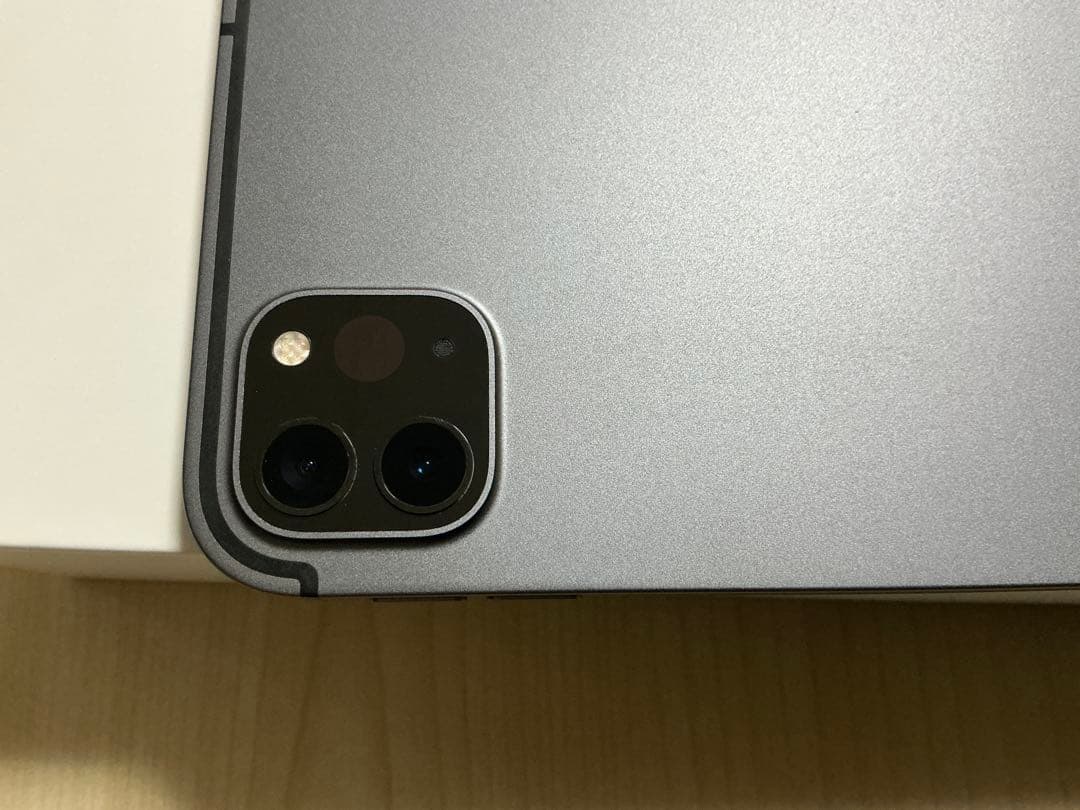 【極美品】iPad Pro 11インチ M1 第3世代 セルラーモデル