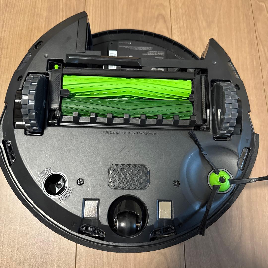 中古　アイロボット　Roomba j7