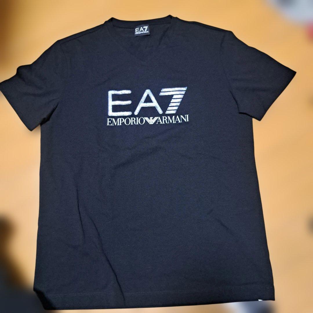 EA7 EMPORIO ARMANI 新品箱タグ付き ブラック Tシャツ
