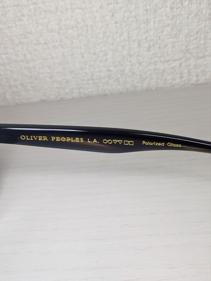 新品未使用 オリバーピープルズ LachmanSunサングラス イタリア製 偏光