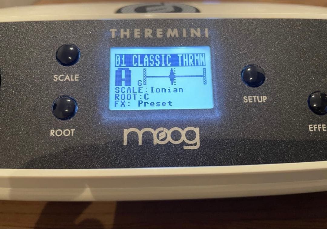 Moog Theremin ムーグ モーグ テルミン アナログ おまけスタンド