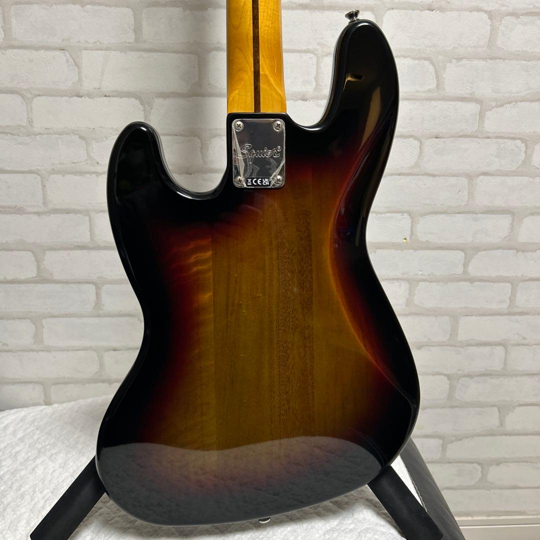 Squier Classic Vibe 70s Jazz Bass サンバースト